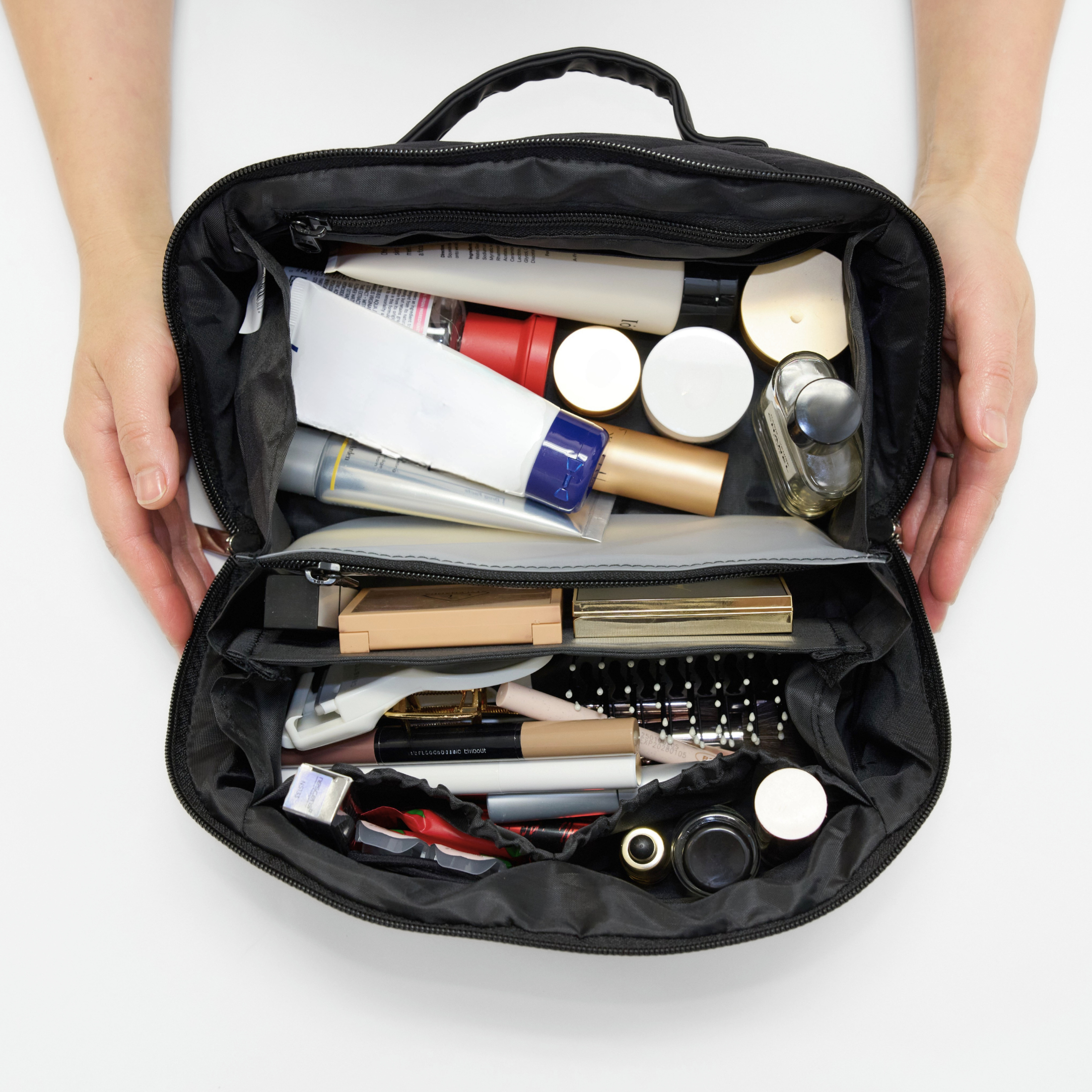 Quilted Makeup Bag Organizer – Structured Base – Hynes Eagle