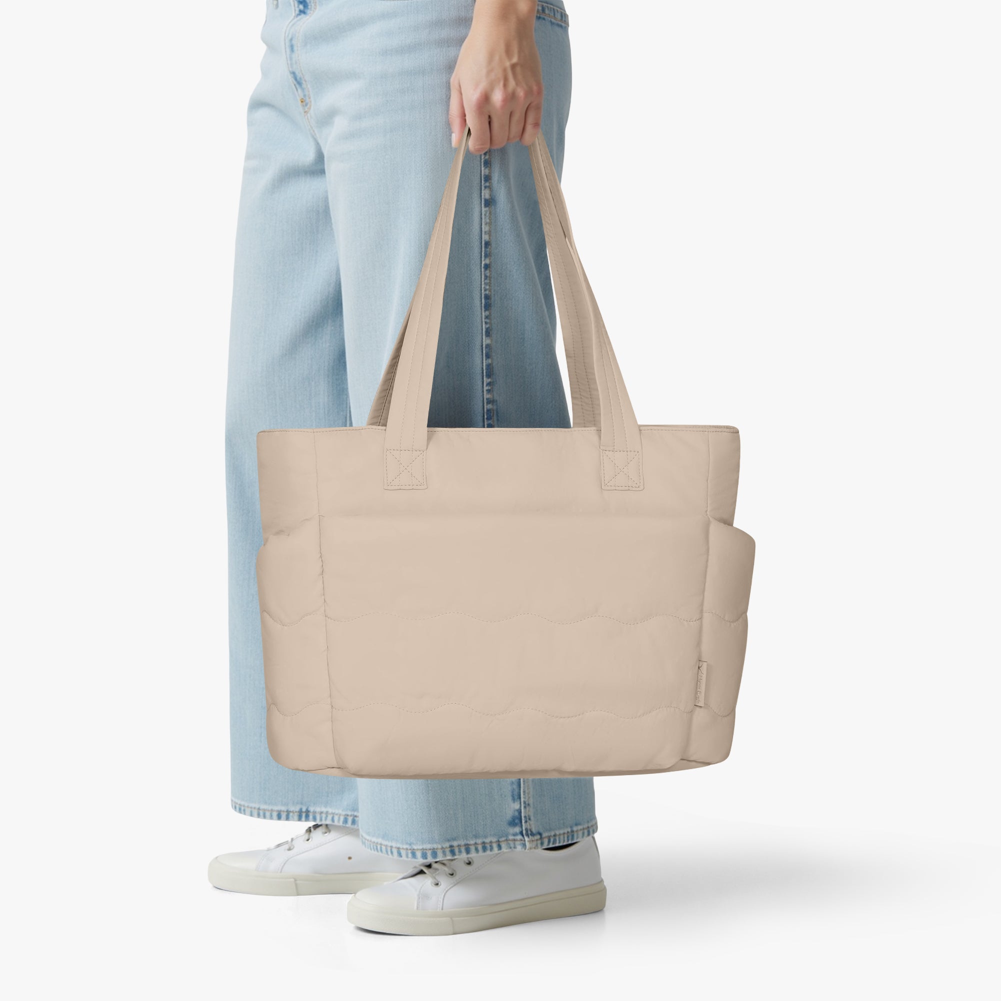 Hynes Eagle 20L Puffy Tote Bag – Lightweight Water-Resistant Work & Gym Bag with Laptop Sleeve, Luggage Strap & Smart Pockets