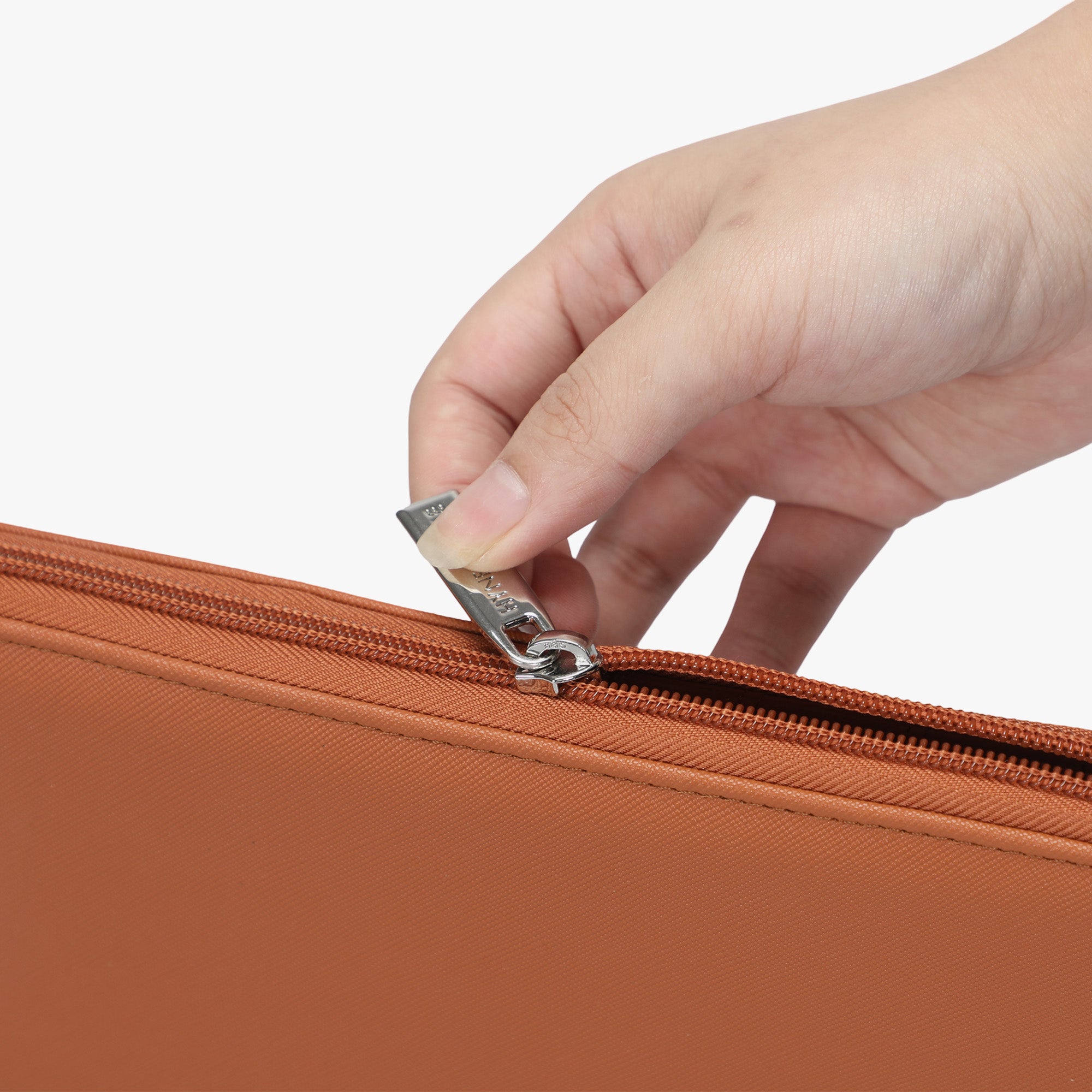 Travel Passport Wallet – Hynes Eagle