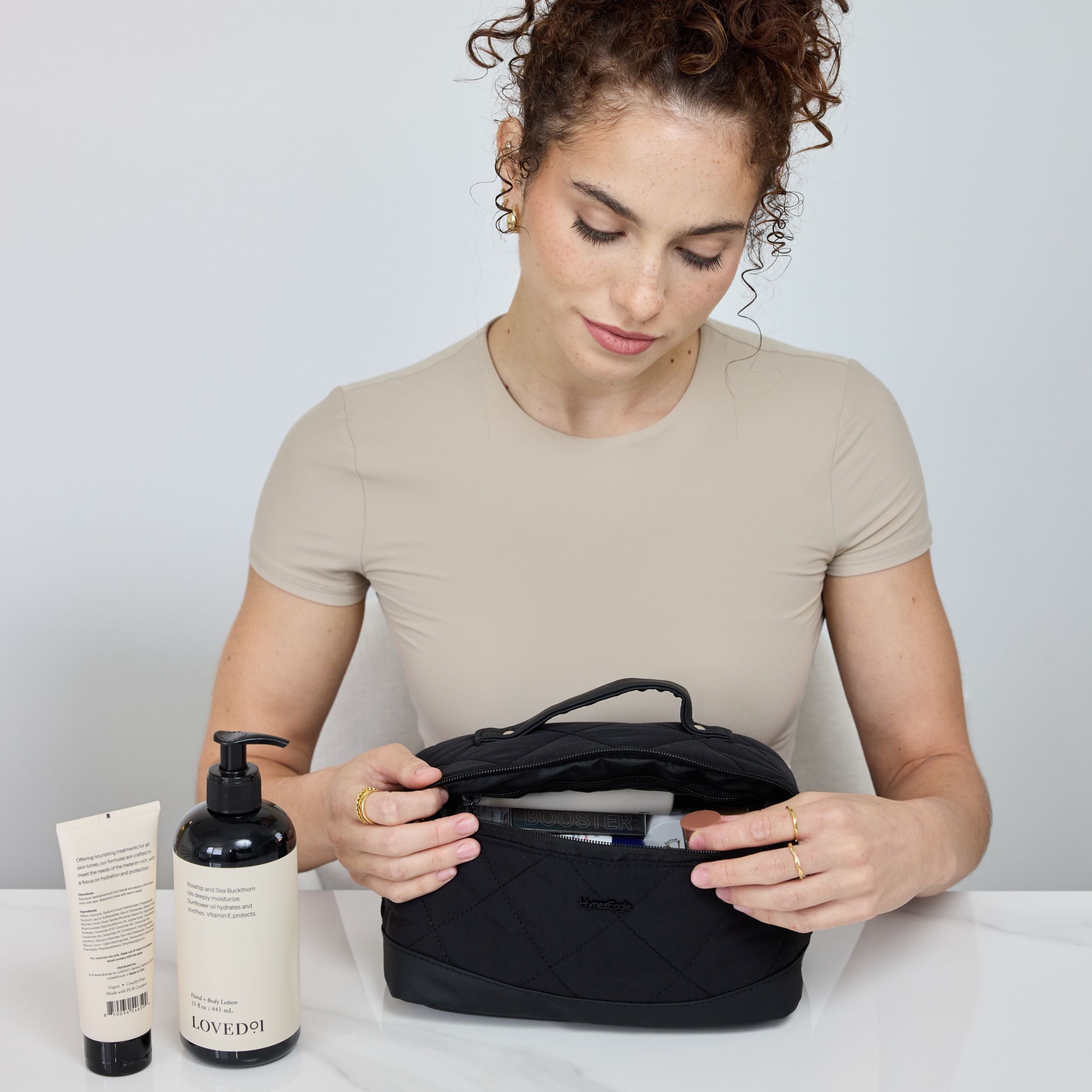 Quilted Makeup Bag Organizer – Structured Base – Hynes Eagle