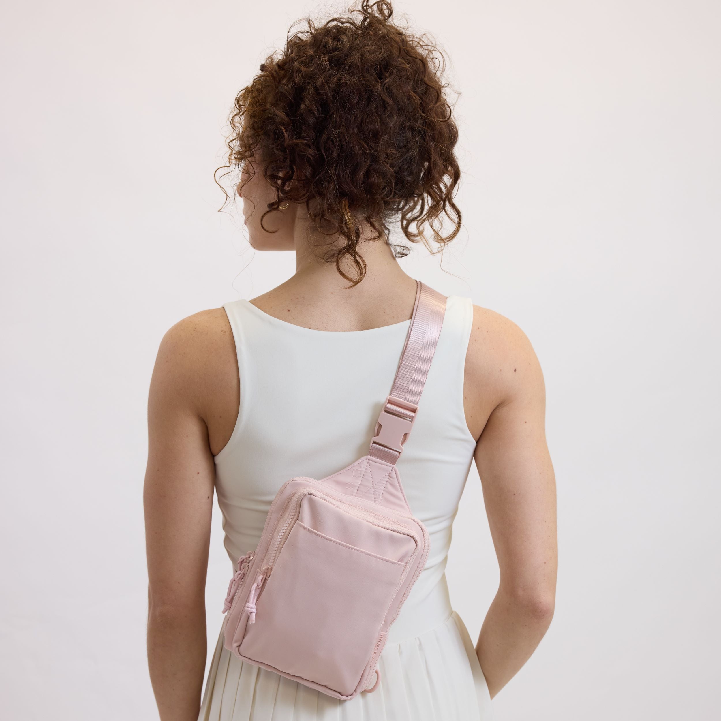 Motion Sling Bag – Hynes Eagle