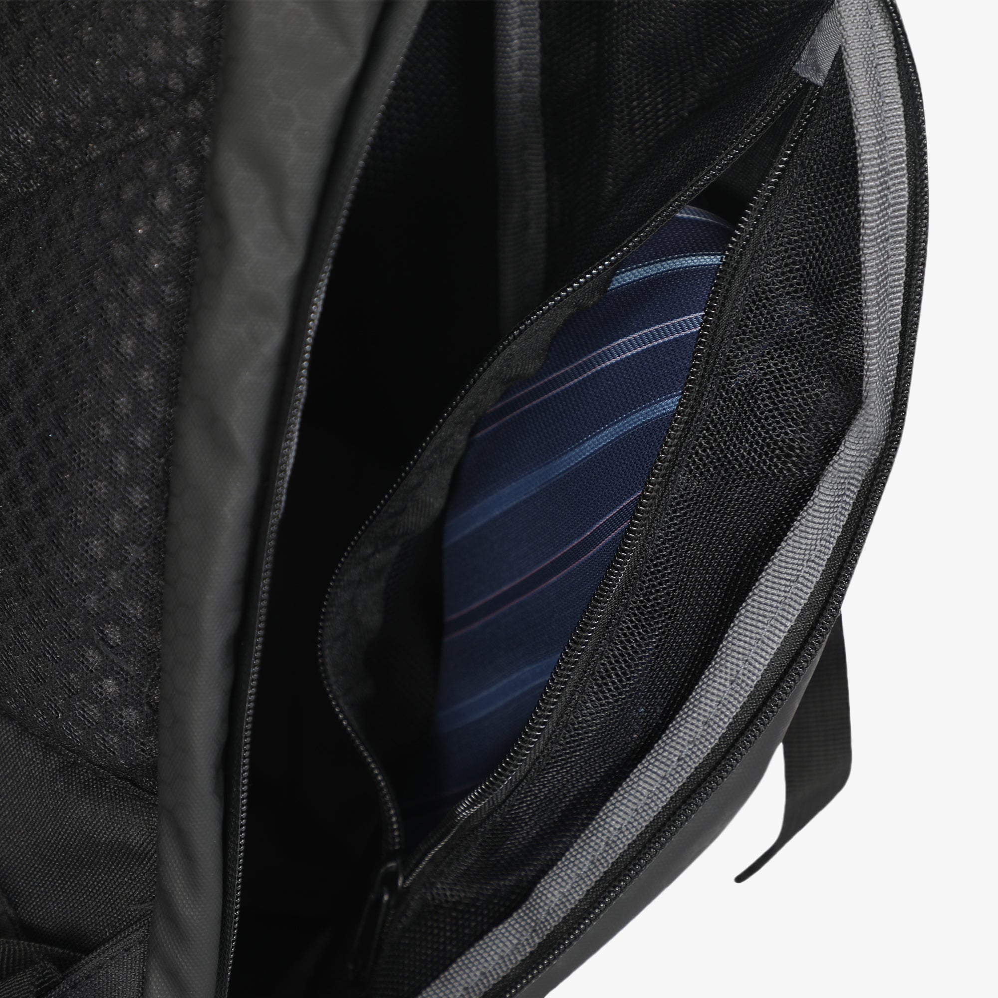 32L Waterproof Commuter Backpack-Black