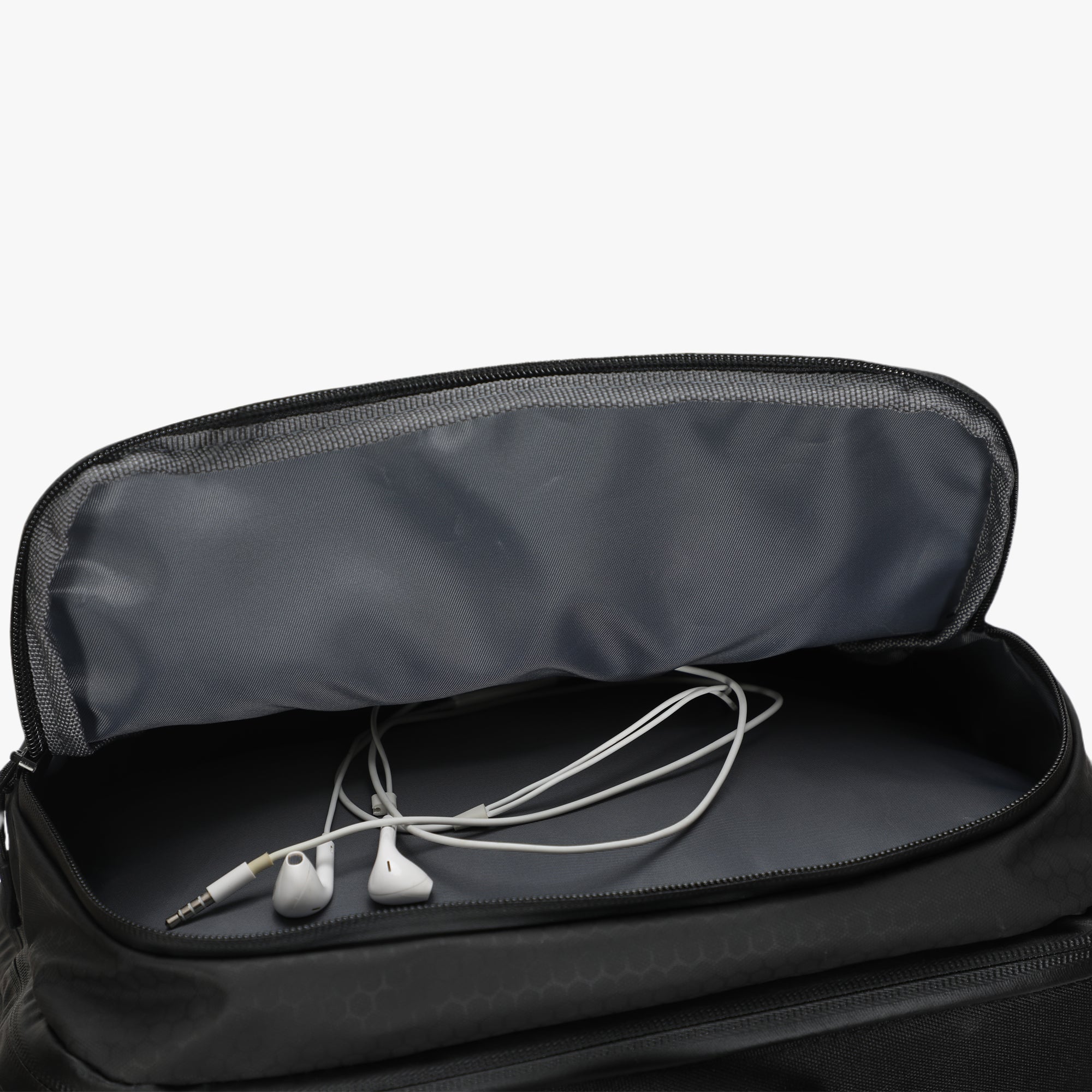 32L Waterproof Commuter Backpack-Black